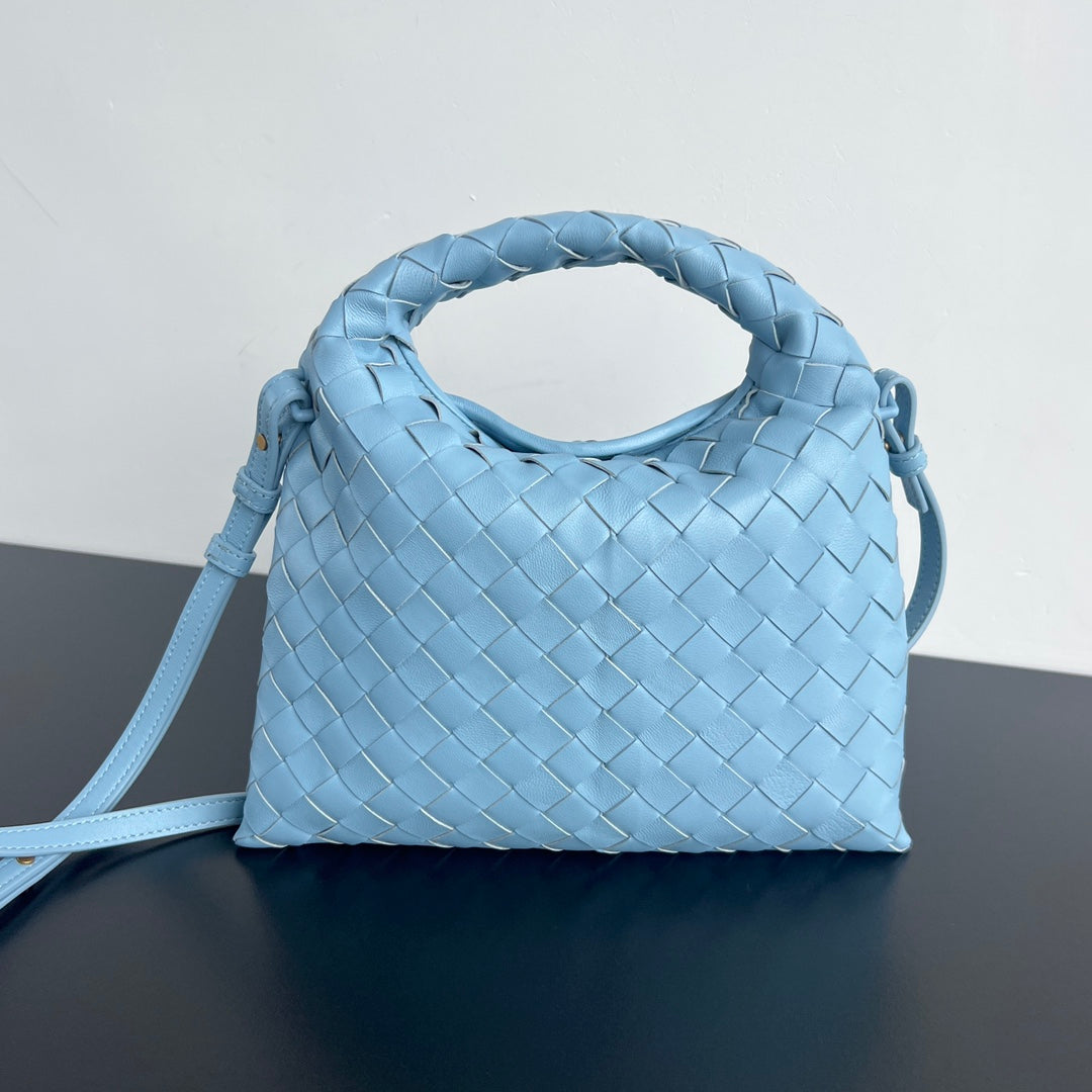 MINI HOP 25 IN SKY BLUE CALFSKIN - Image 3
