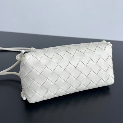 CONCERT POUCH 18 IN WHITE LAMBSKIN - Image 6