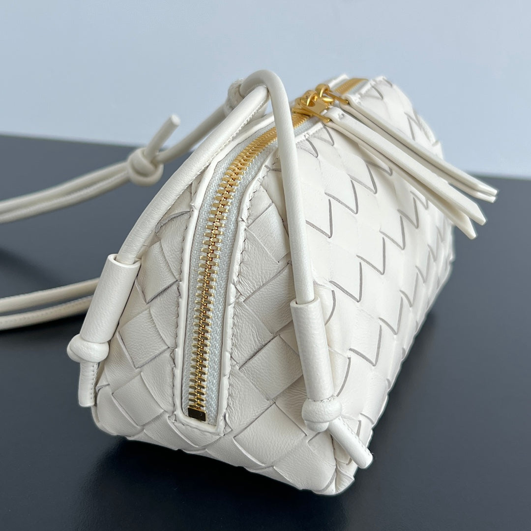 CONCERT POUCH 18 IN WHITE LAMBSKIN - Image 9