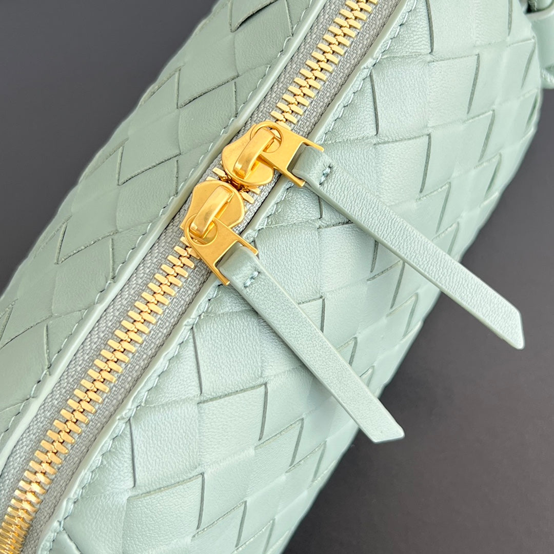 CONCERT POUCH 18 IN OPAL LAMBSKIN - Image 9