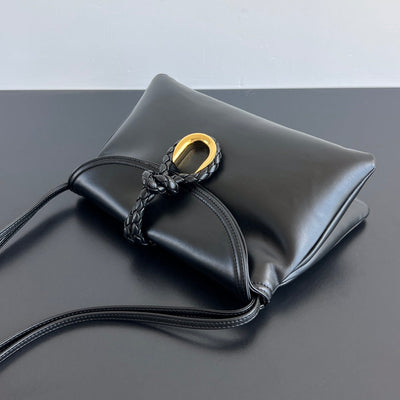 SMALL LIBERTA 27 IN BLACK SMOOTH CALFSKIN GOLD HARDWARE - Image 5