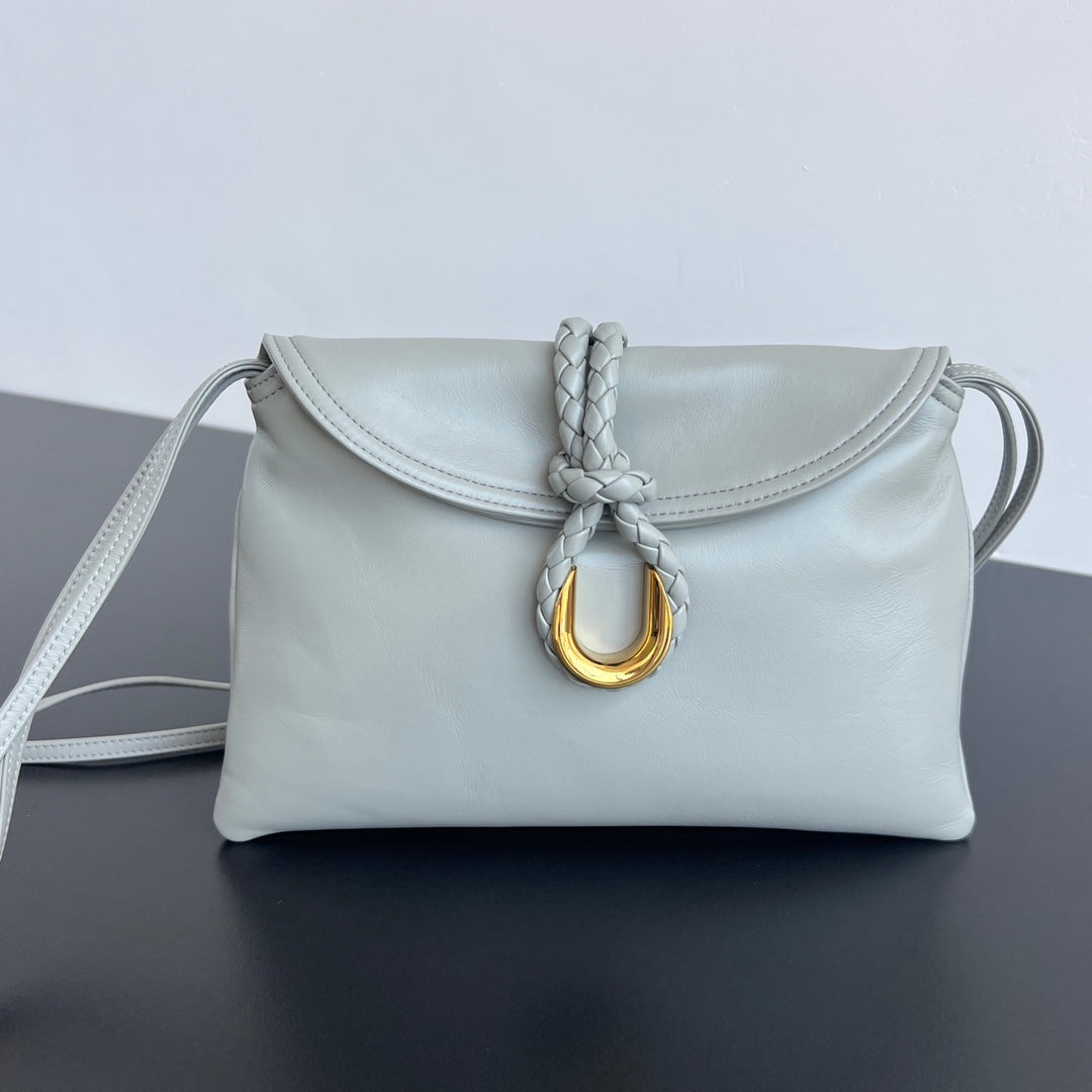SMALL LIBERTA 27 IN SUBMARINE SMOOTH CALFSKIN GOLD HARDWARE - Main Image