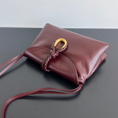 SMALL LIBERTA 27 IN WINE RED SMOOTH CALFSKIN GOLD HARDWARE - Image 6