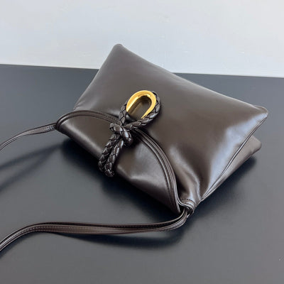 SMALL LIBERTA 27 IN CHOCOLATE SMOOTH CALFSKIN GOLD HARDWARE - Image 7