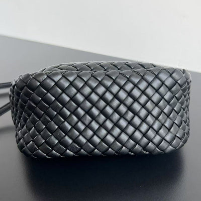 COBBLE TOP HANDLE BAG 23 IN BLACK LAMBSKIN