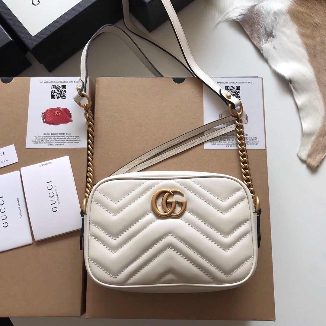 Guc*i calfskin matelasse mini gg marmont chain shoulder - image 3