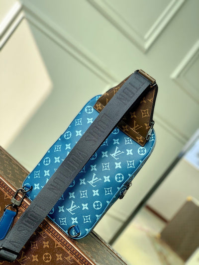 lv avenue bag in atlantic blue - image 3