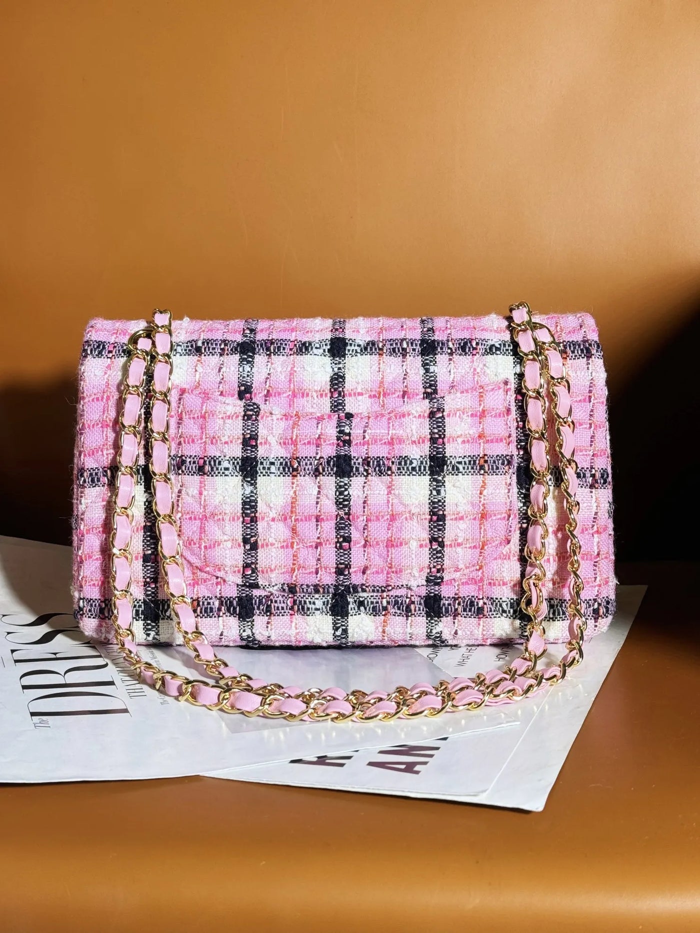 Chan*l mini rectangular flap bag pink, white and black - image 4