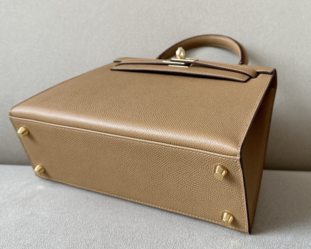 Herm*s kelly 20 gold hardware - image 3
