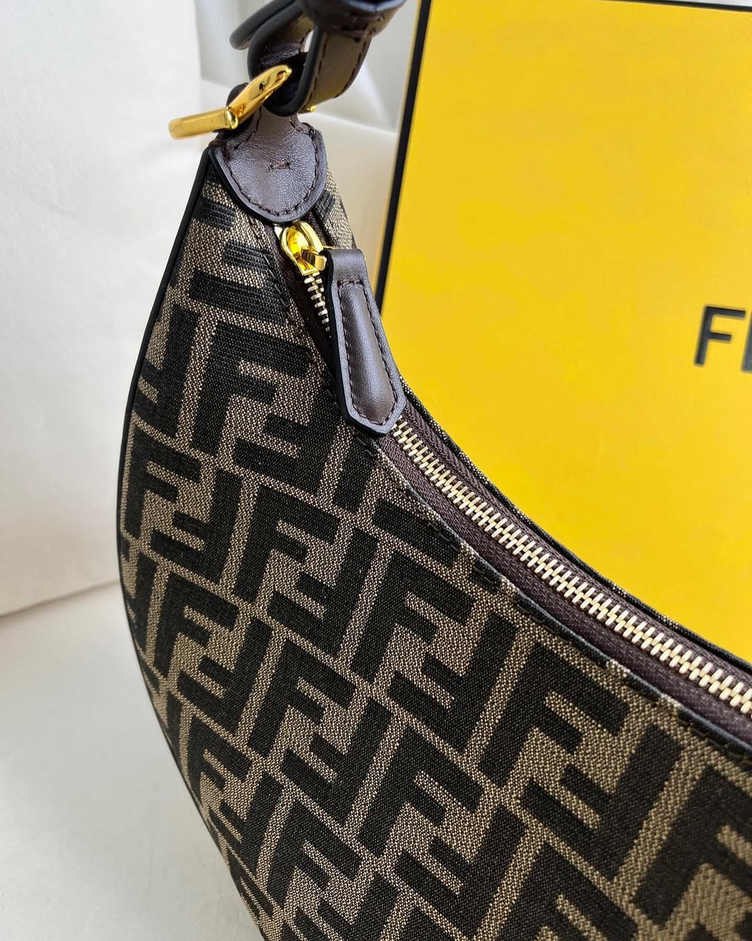Fe*di graphy small brown ff jacquard bag - image 5