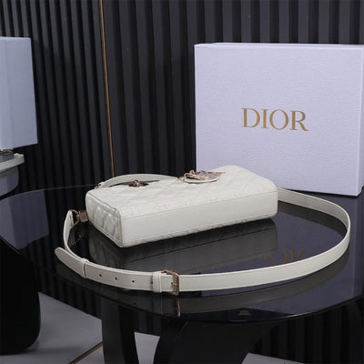 Di*r medium white lady d-joy bag - image 4