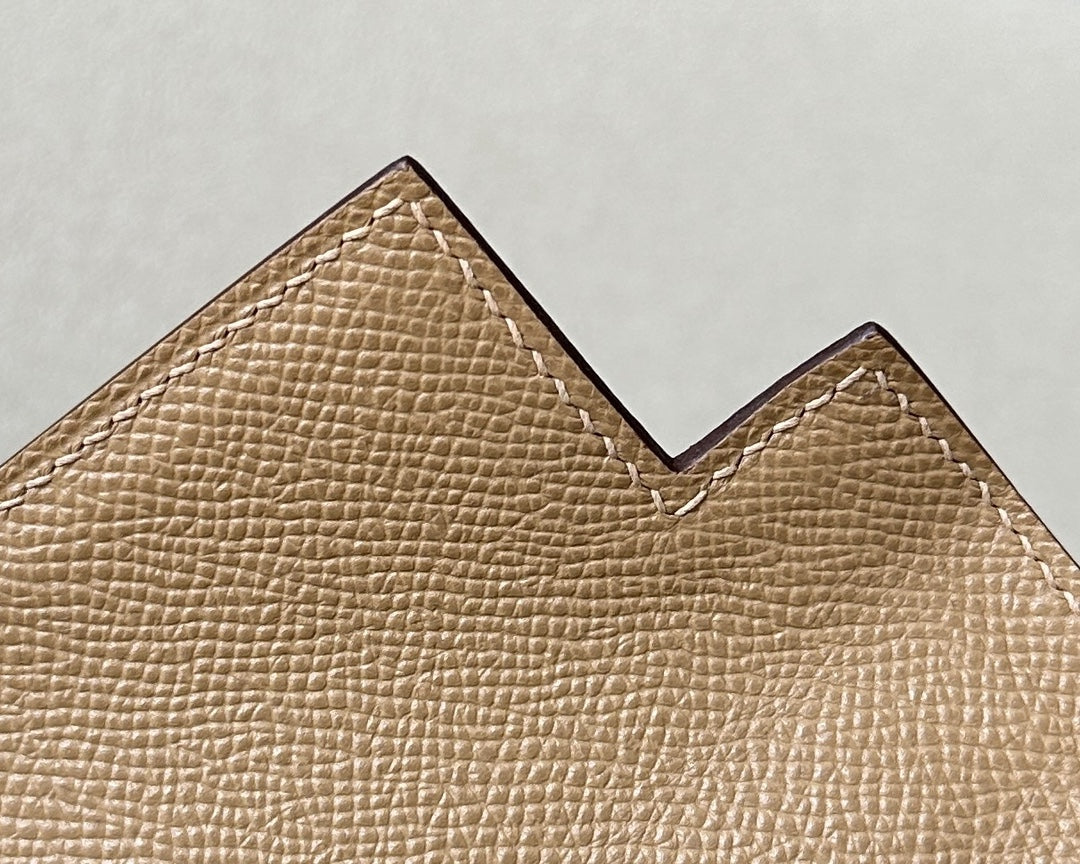Herm*s kelly 20 gold hardware - image 4