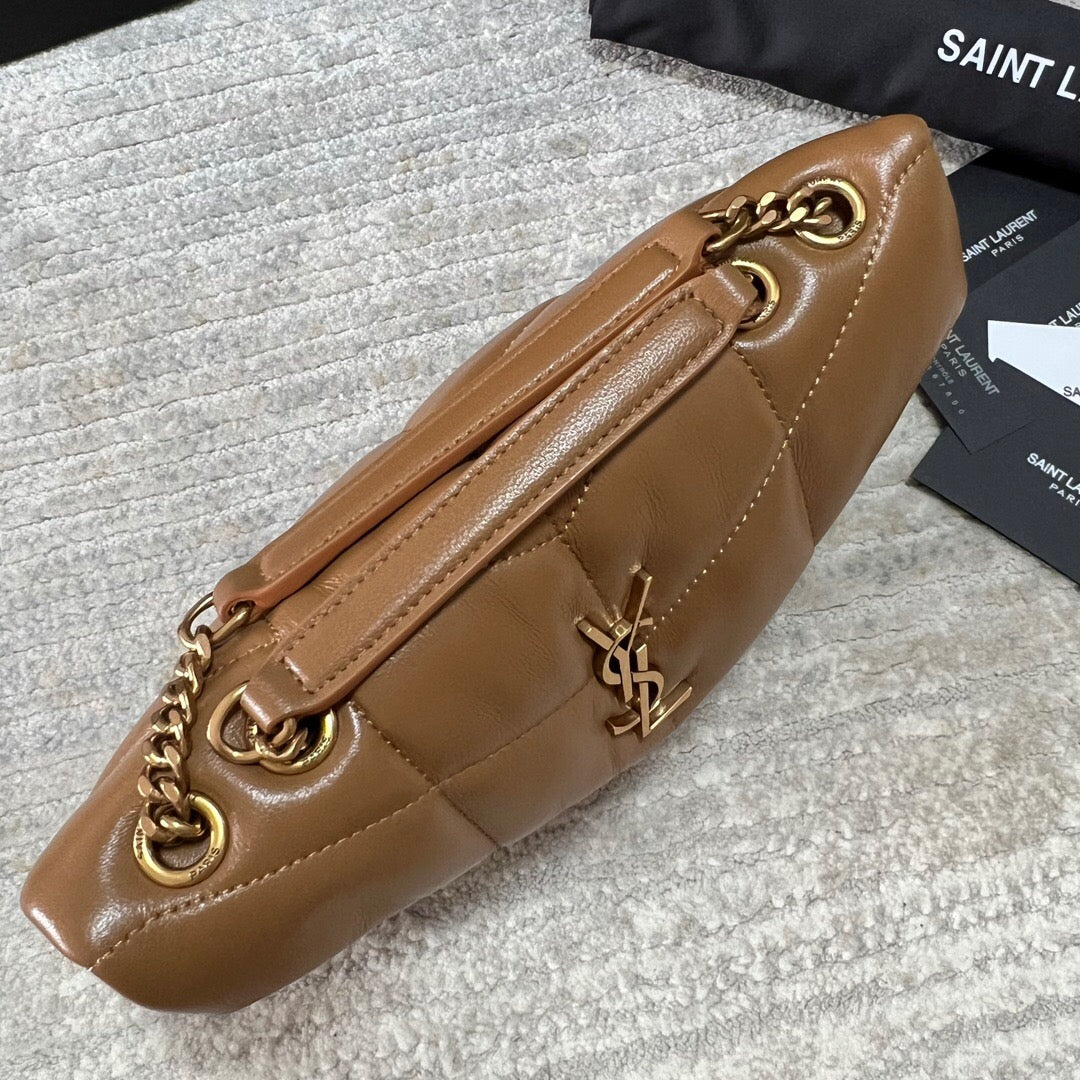 saint laurent loulou toy puffer in lambskin - image 4
