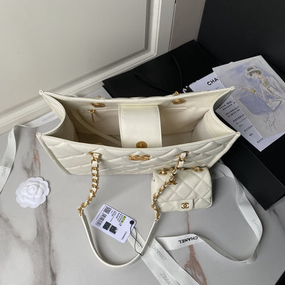Chan*l small tote white - image 4