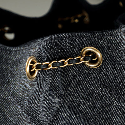 CC 25 HANDBAG IN BLACK 25 WASHED DENIM GOLD HARDWARE