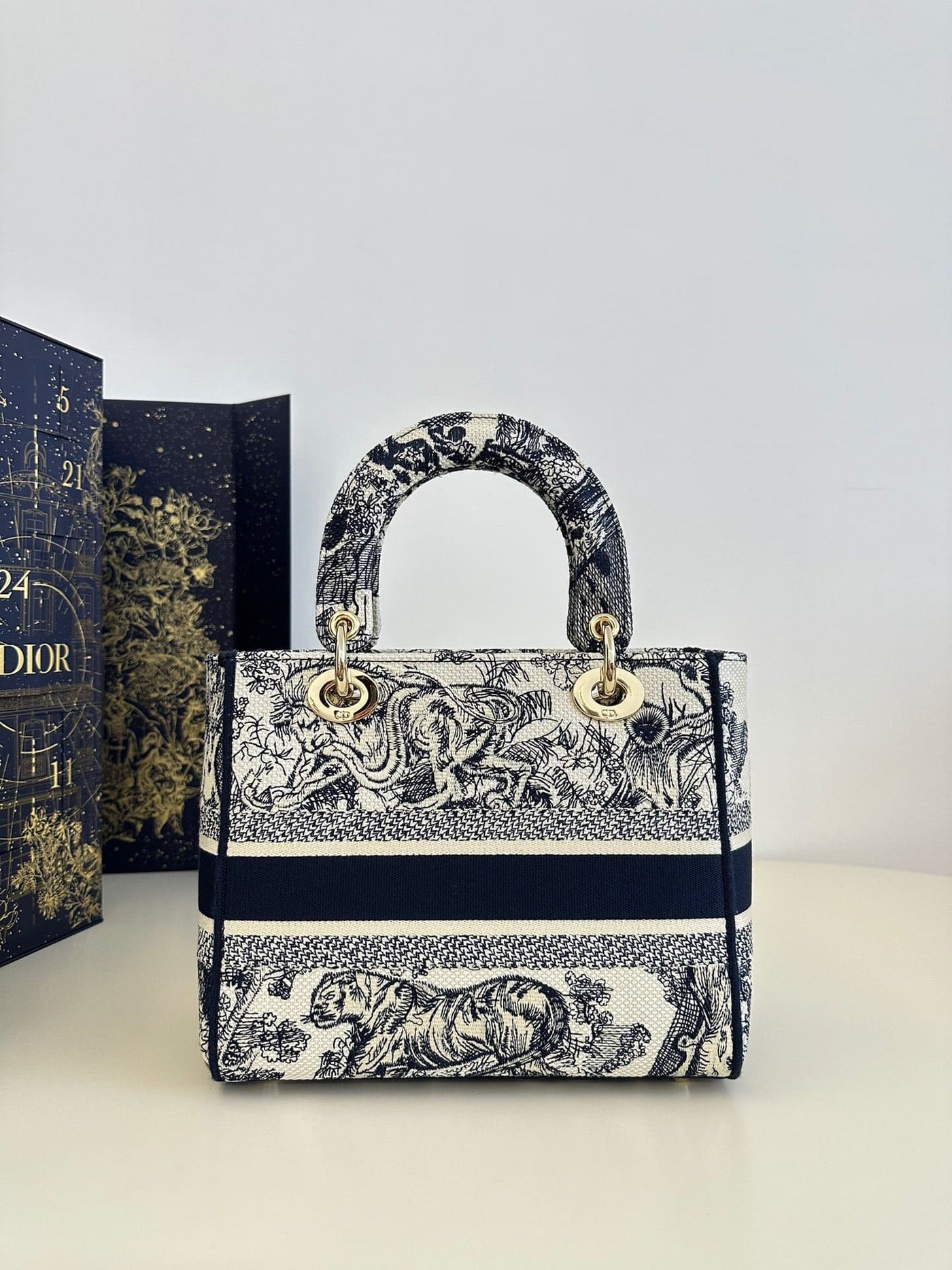 christian Di*r bag lady d-lite bag blue - image 7