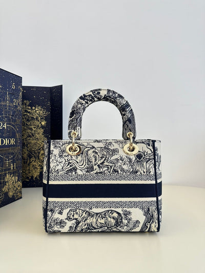 christian Di*r bag lady d-lite bag blue - image 7