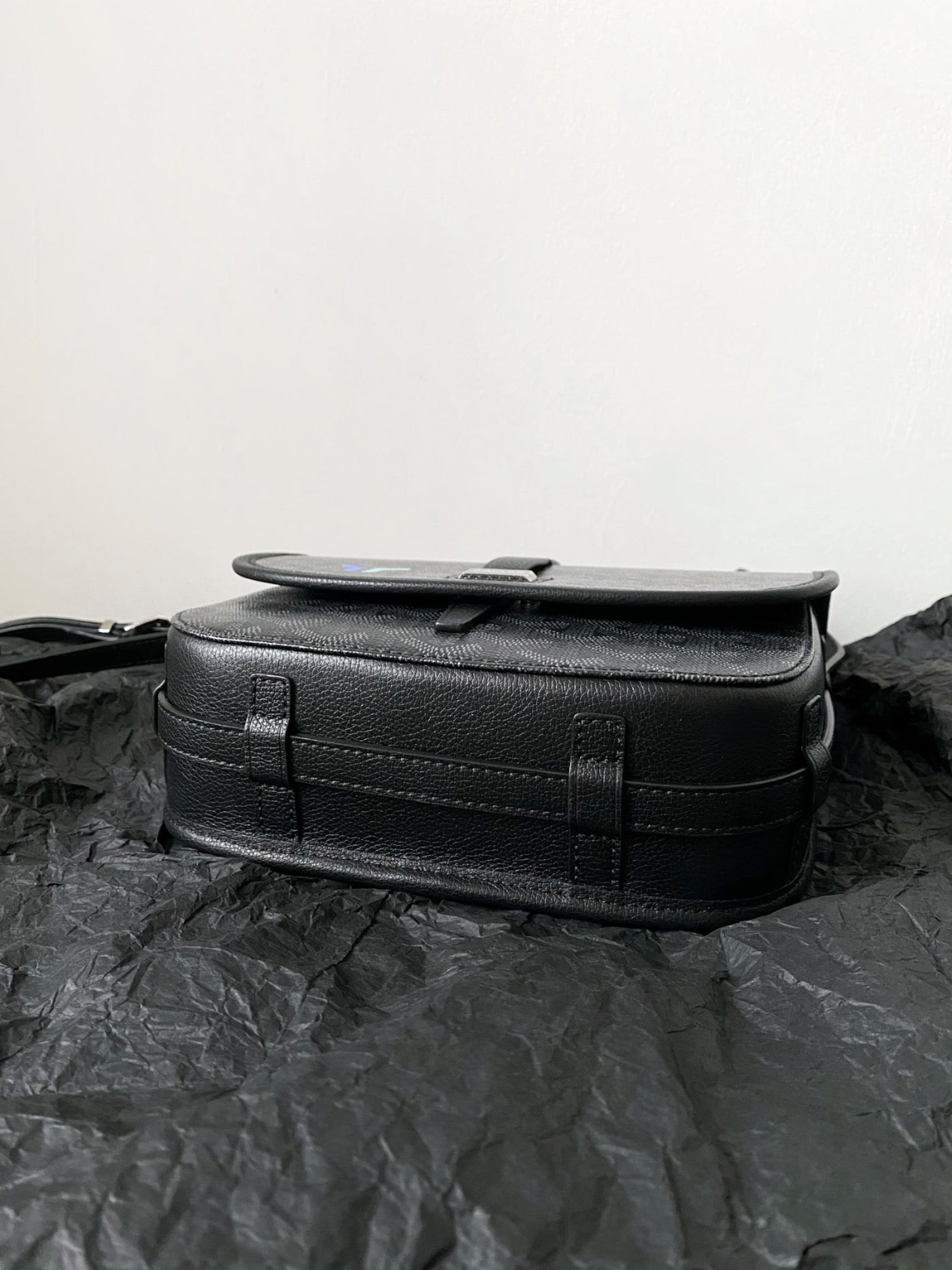 Goya*d Goya*dine belvedere iii pm messenger bag jet black - image 6