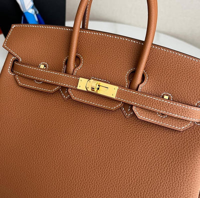 Herm*s birkin 25 gold colour with gold hardware - image 4