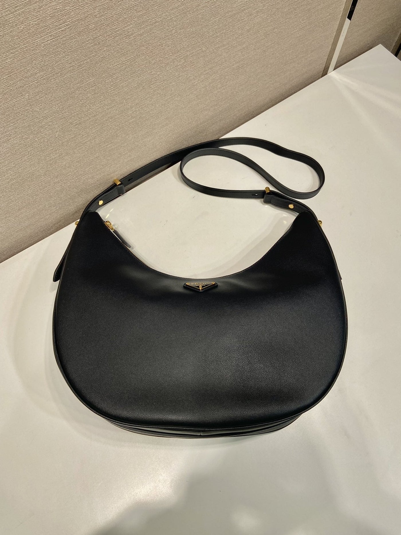 Pr*da arche small leather shoulder bag - image 6
