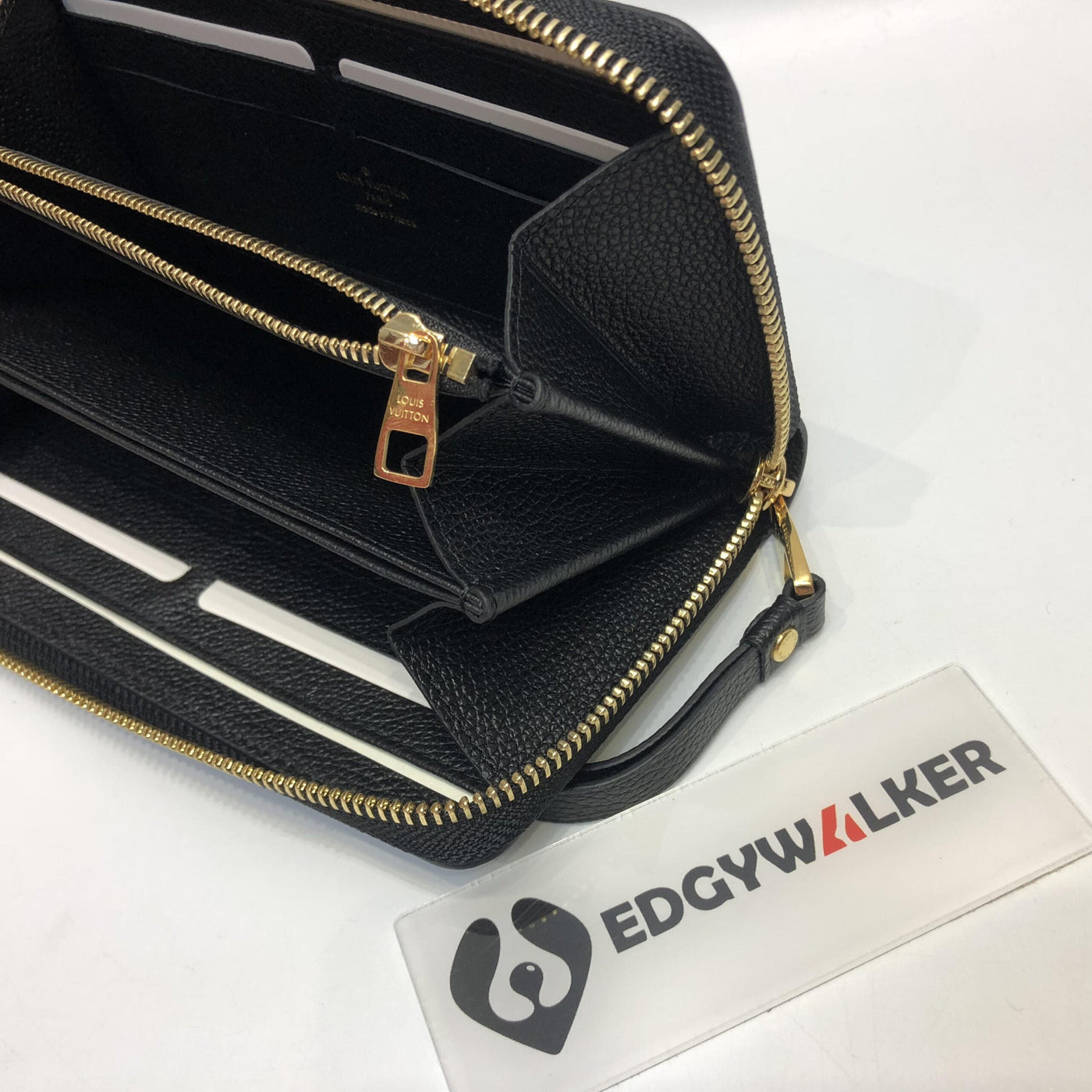 Lou*s Vuitt*n zipper wallet black - image 4