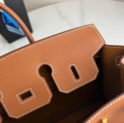 Herm*s birkin 25 gold colour with gold hardware - image 5
