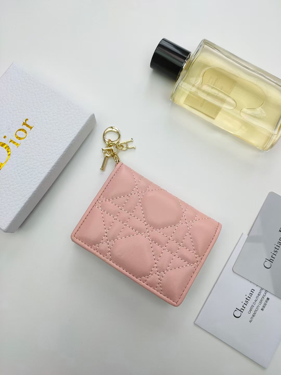 lady Di*r wallet - image 3