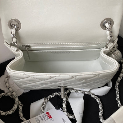 Chan*l mini silver 22 white calfskin - image 3