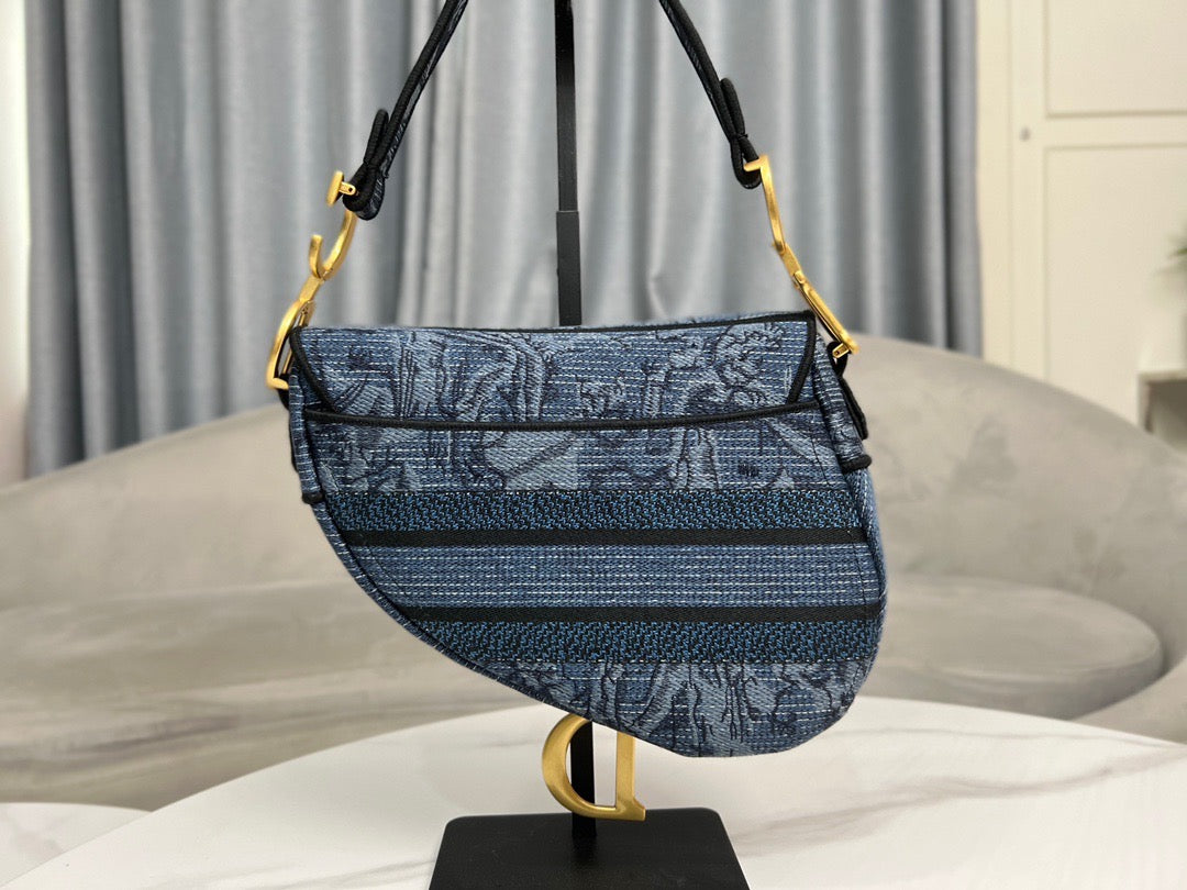 DIO Saddle Bag (25.5cm) - Image 6