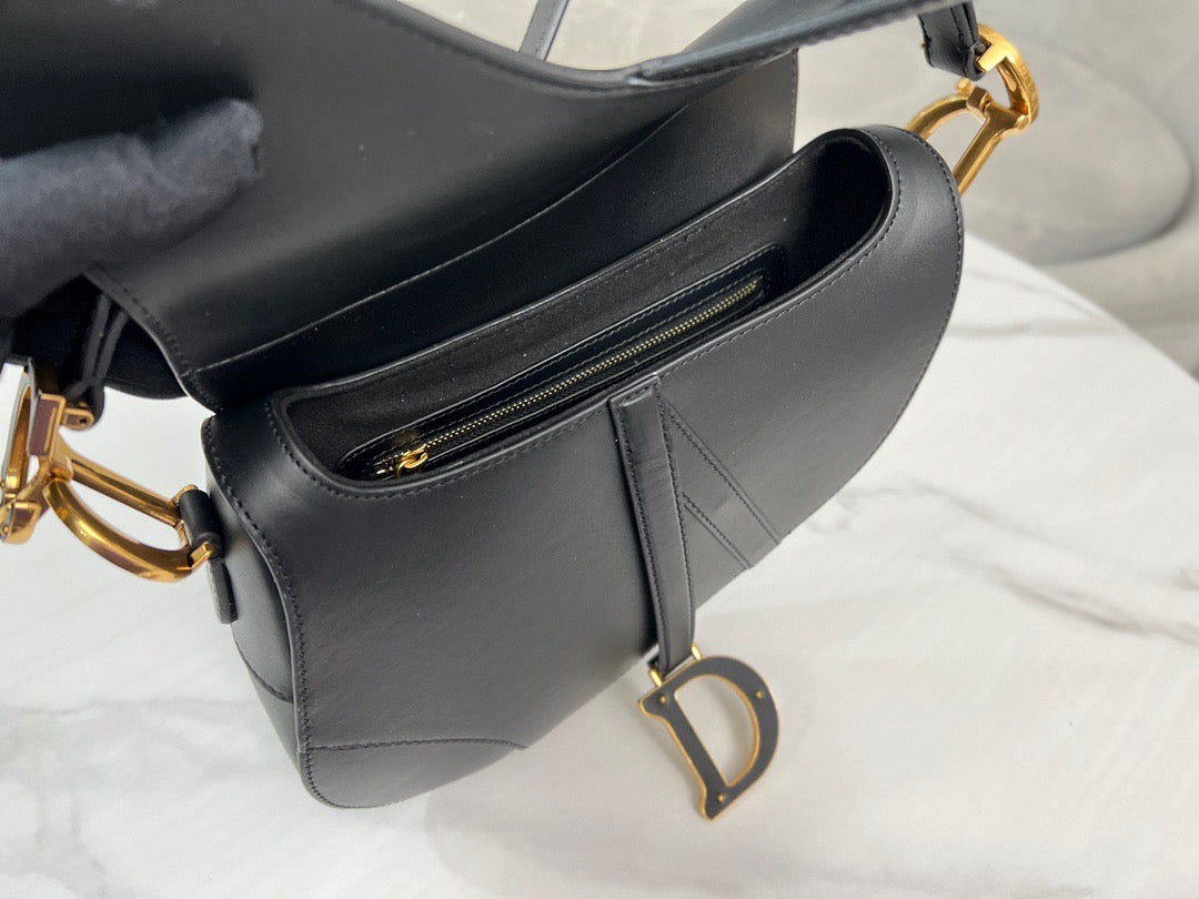 DIO Saddle Bag (25.5cm) - Image 9