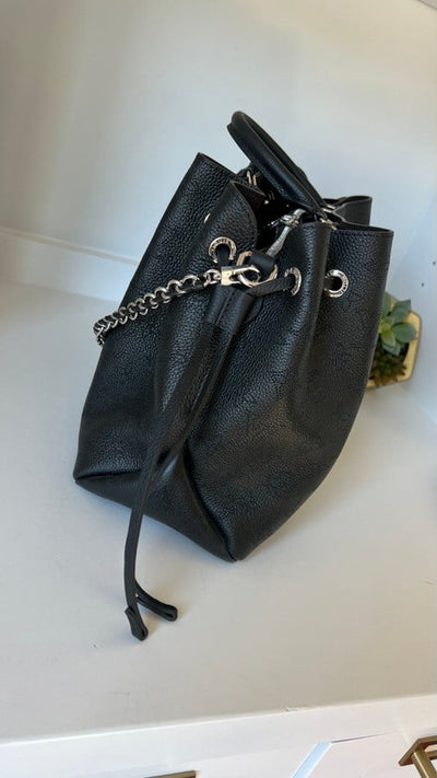 Lou*s Vuitt*n bella mahina tote black - image 4