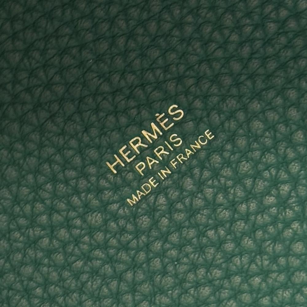 Herm*s togo leather green with gold hardware 18cm - image 6