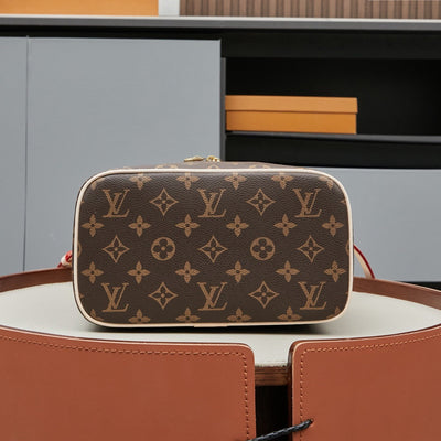 NICE GM 31 VANITY CASE