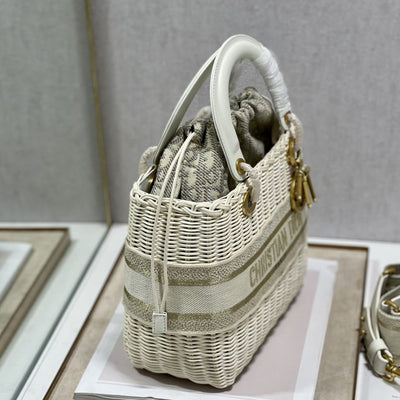 lady Di*r wicker bag - image 2