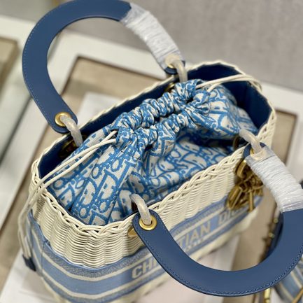 lady Di*r wicker bag - image 6