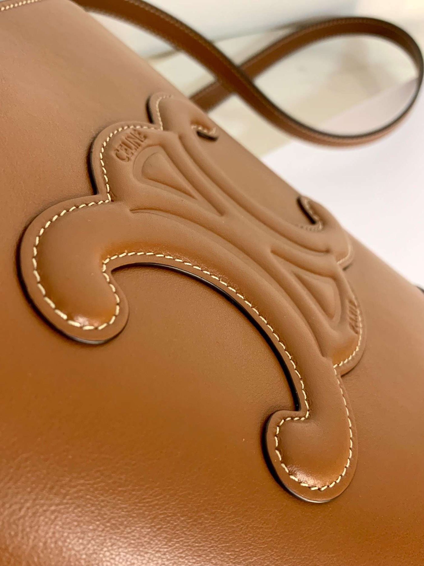 Cel*ne small bucket cuir triomphe brown bucket handbag 30x22x12cm - image 8