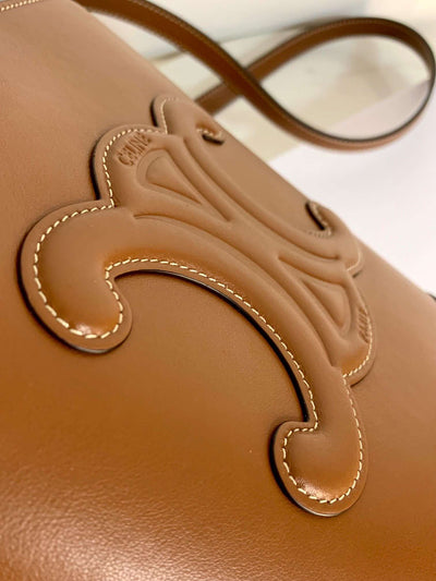 Cel*ne small bucket cuir triomphe brown bucket handbag 30x22x12cm - image 8