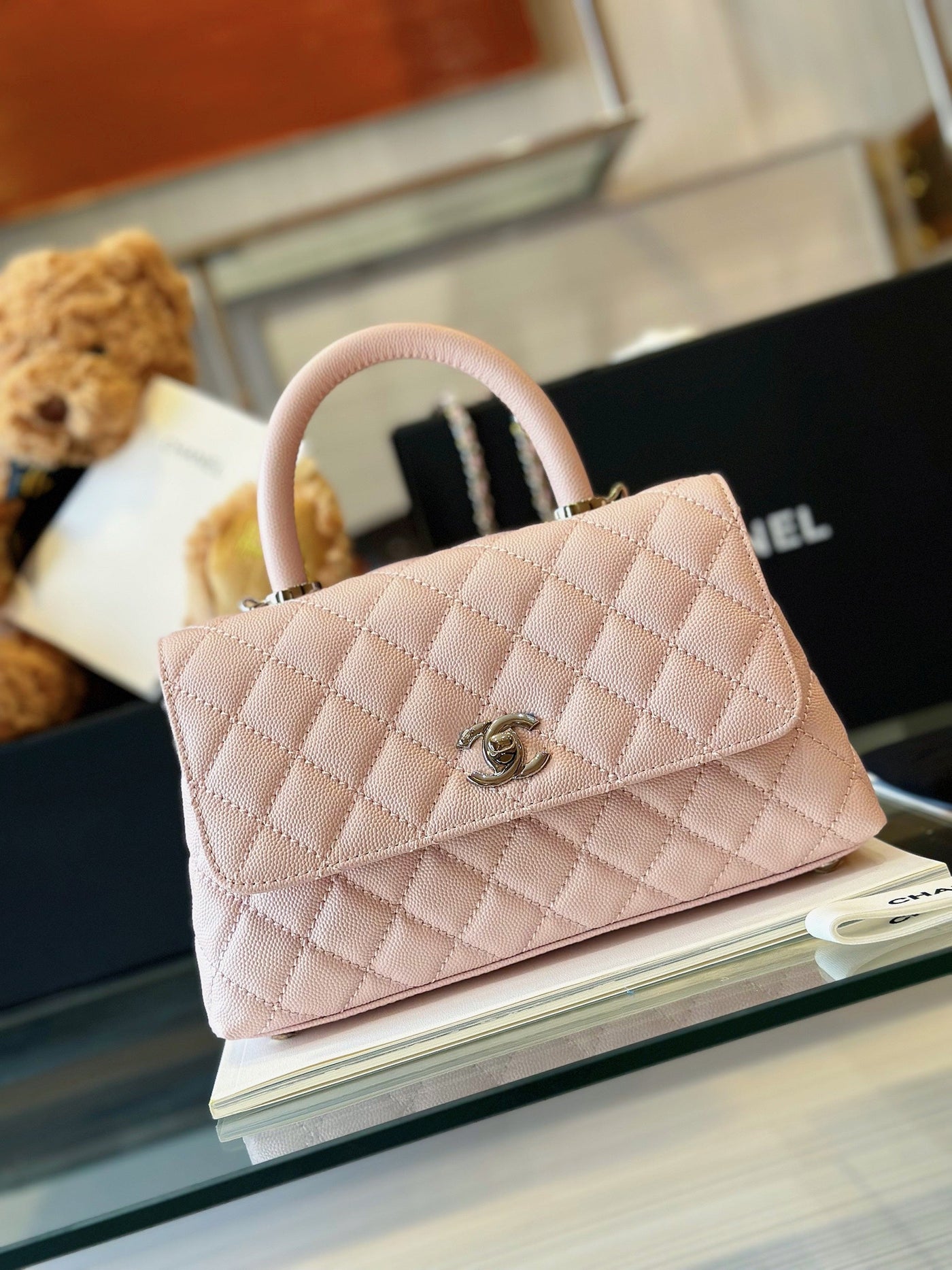 Chan*l coco handbags leather pink with silver lock 23cm - image 6