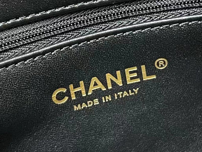 Chan*l mini rectangular flap with top handle black 20cm - image 6