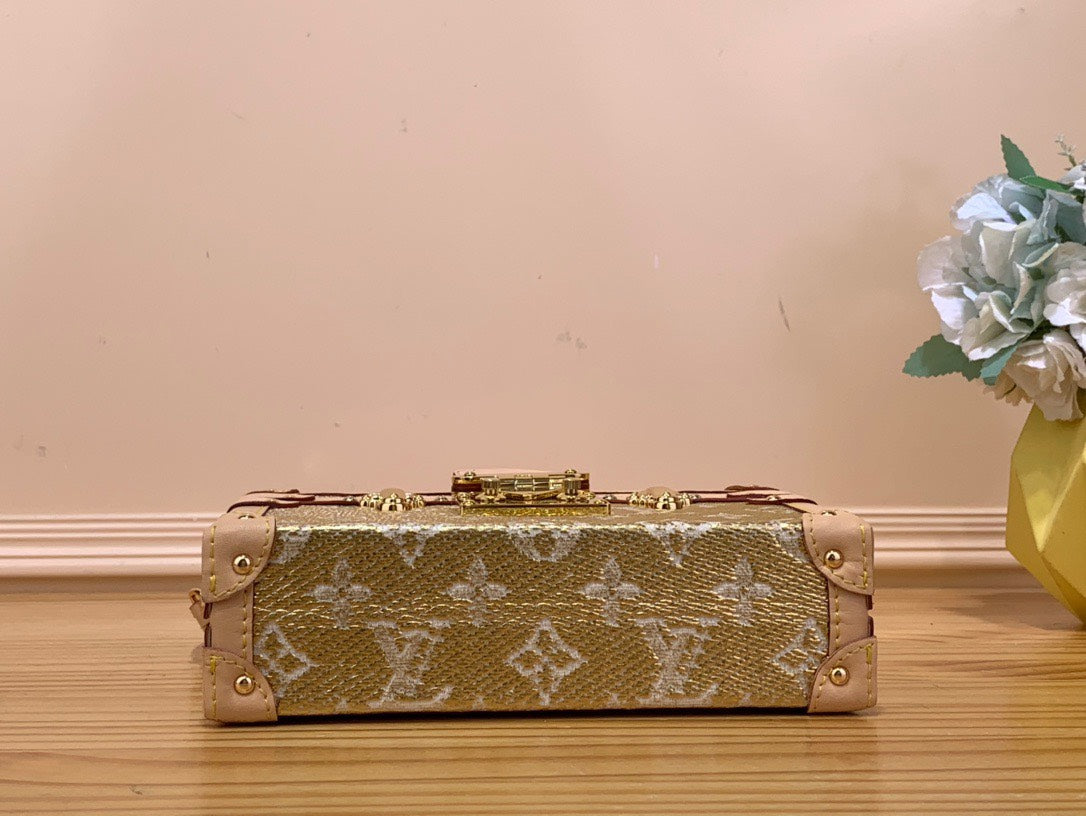 Lou*s Vuitt*n lv petite box shape lock plated gold handbags 20×12.5x5cm - image 4