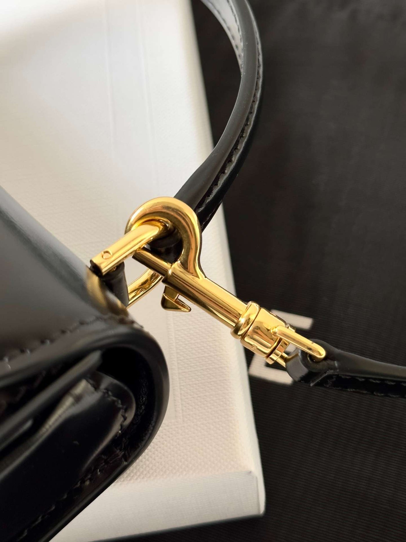 Cel*ne mini crossbody black leather strap gold lock 15.5x11cm - image 5