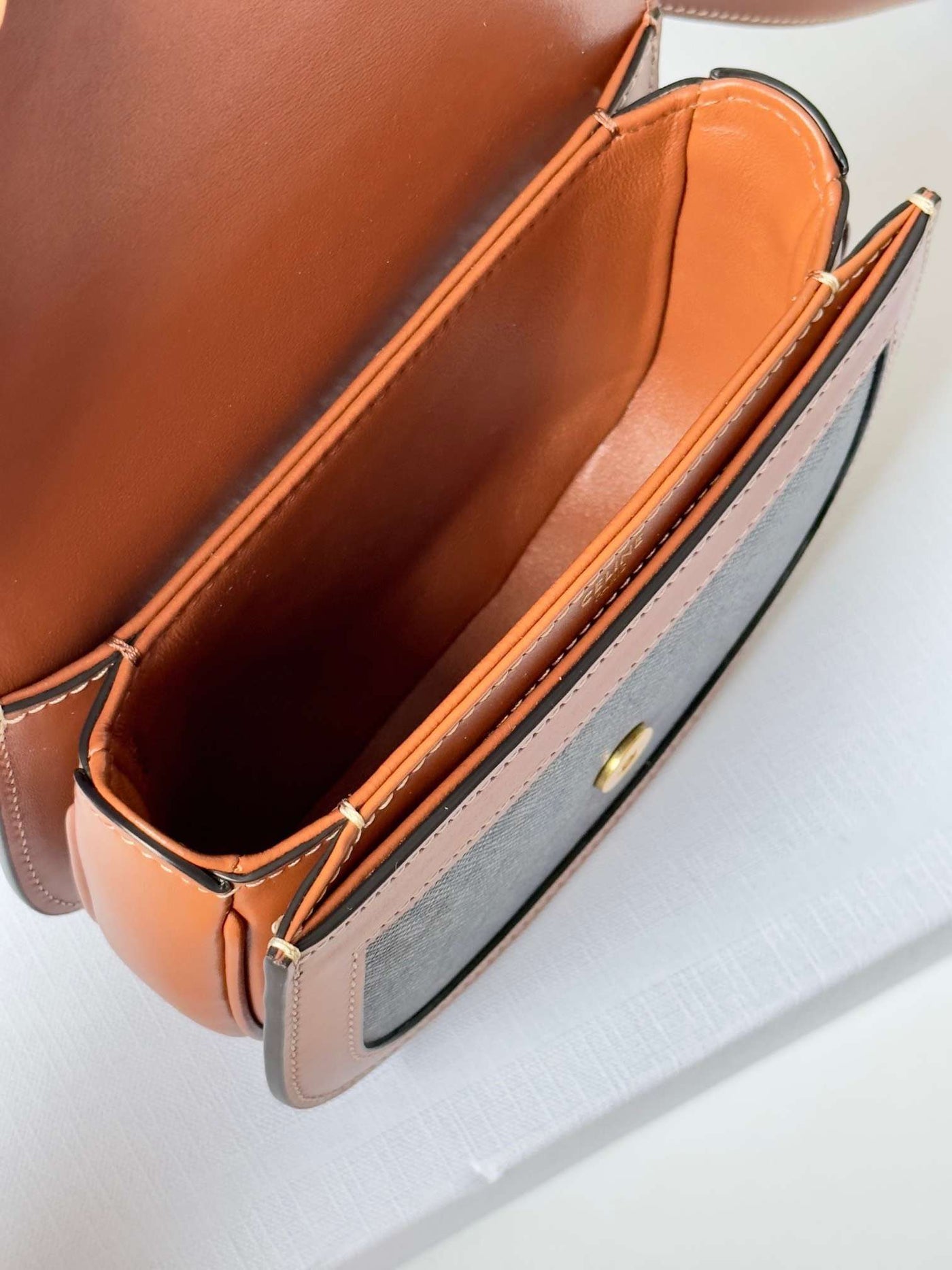 Cel*ne mini handle replica 11 crossbody handbag brown strap 15.5x11cm - image 7