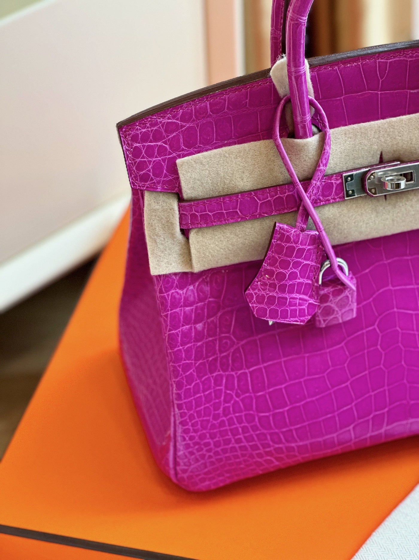 Herm*s birkin crocodile like auth handbags woman’s purple lock silver 25cm - image 2