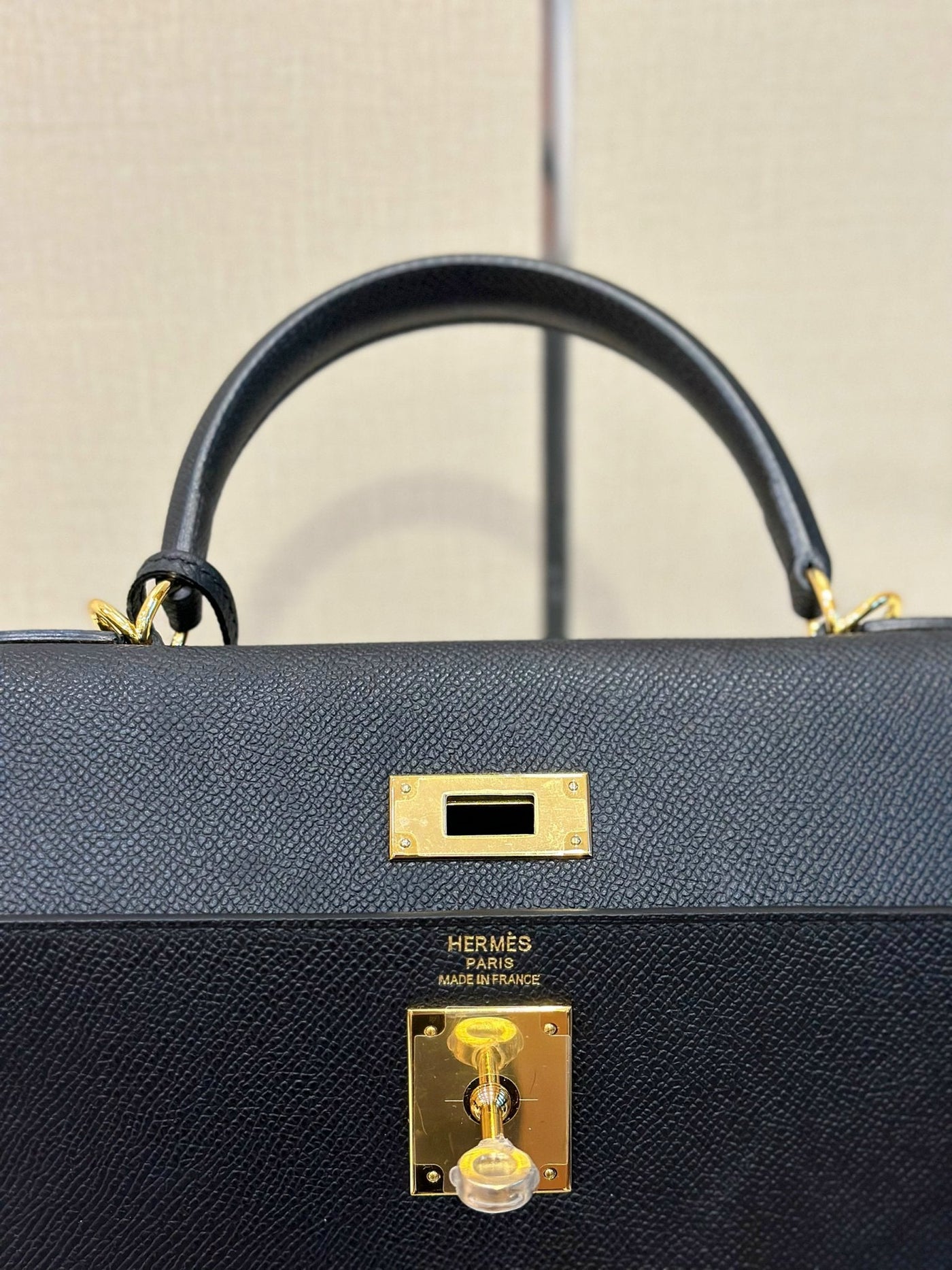 Herm*s kelly replica 1:1 woman’s handbags lock gold 28cm - image 2