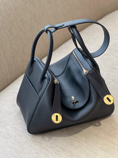 Herm*s lindy handbags woman’s black leather lock gold size 26cm - image 2