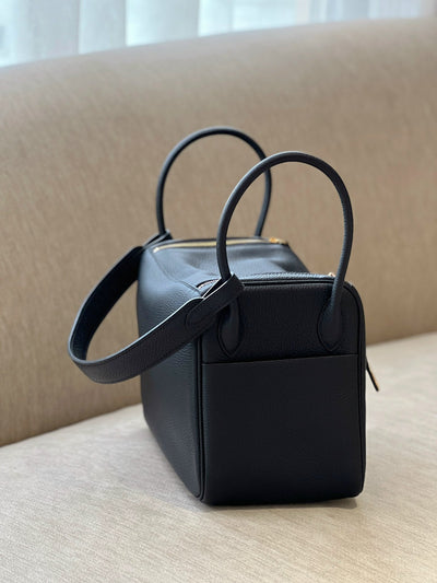 Herm*s lindy handbags woman’s black leather lock gold size 26cm - image 6
