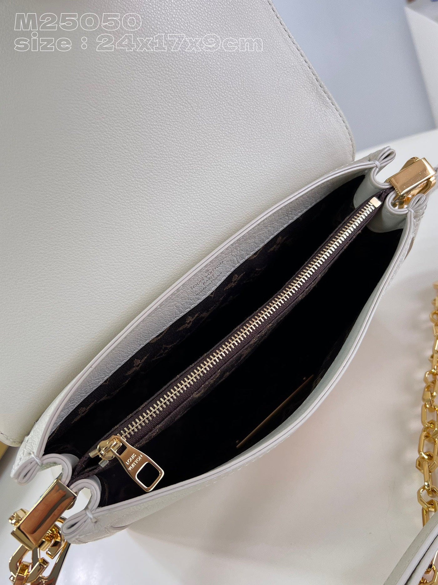 Lou*s Vuitt*n lv dauphine soft women’s white cowhide leather bag 24x17x9cm - image 4
