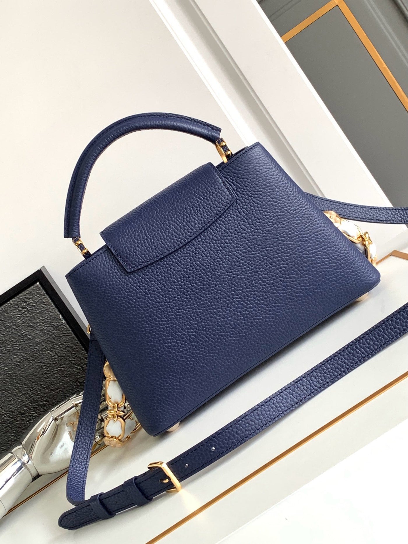 Lou*s Vuitt*n lv capucines bb woman’ like auth navy blue handbags 27x18x9cm - image 8