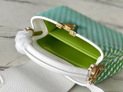 Lou*s Vuitt*n lv capucines green and white pattern handbags 21cm - image 4