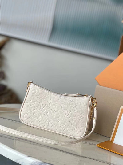 Lou*s Vuitt*n lv easy pouch on strap handbags white milk 19×11.5x3cm - image 5